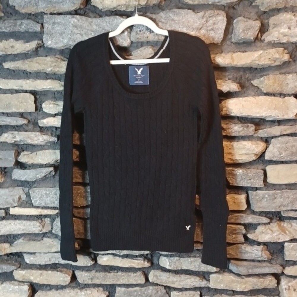 American Eagle Outfitters black sweater sz small